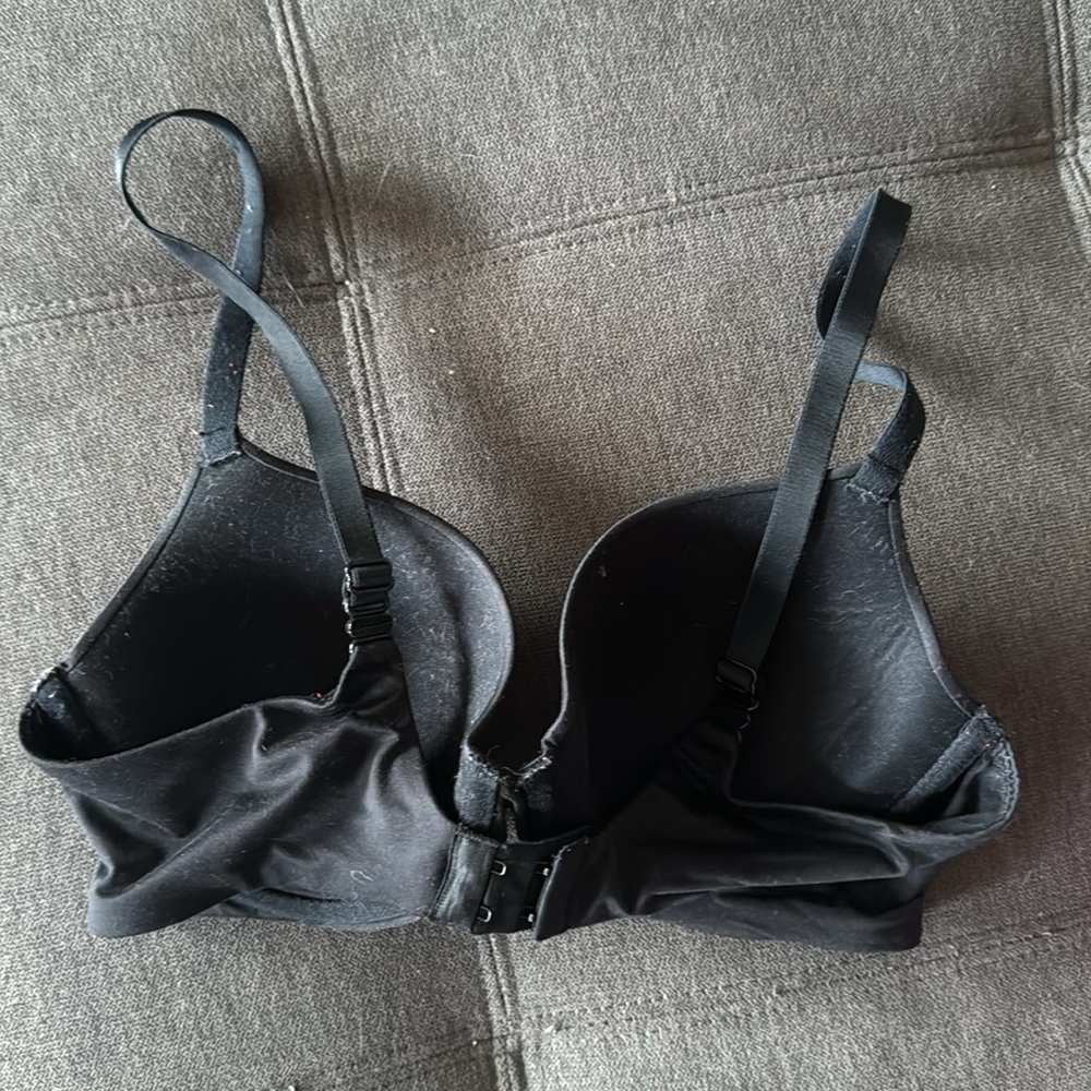 Auden Women’s 34C Black Bra - Picture 2 of 4